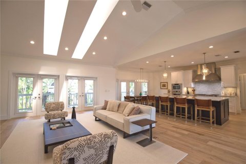 Villa ou maison à vendre à Sarasota, Floride: 4 chambres, 431.53 m2 № 1903570 - photo 7