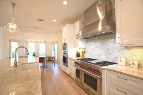 Villa ou maison à vendre à Sarasota, Floride: 4 chambres, 431.53 m2 № 1903570 - photo 17