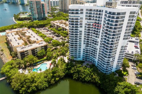 Снять в аренду кондоминиум в Авентура, Флорида 2 спальни, 109.72м2, № 1967891 - фото 22