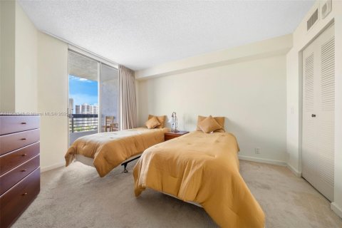 Снять в аренду кондоминиум в Авентура, Флорида 2 спальни, 109.72м2, № 1967891 - фото 10