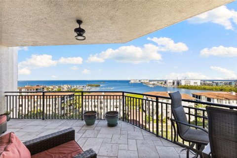 Condominio en venta en Tampa, Florida, 3 dormitorios, 237.37 m2 № 1735250 - foto 13