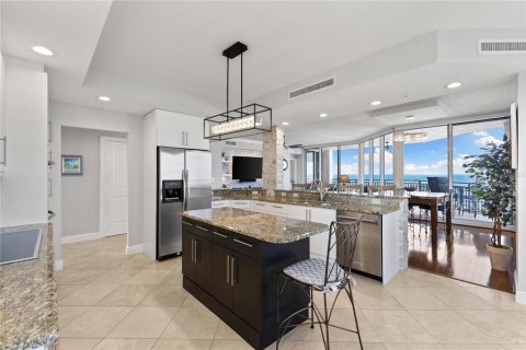 Condominio en venta en Tampa, Florida, 3 dormitorios, 237.37 m2 № 1735250 - foto 19
