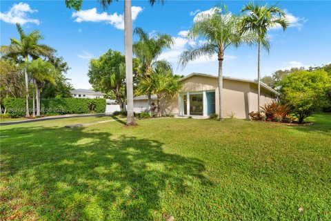 Купить виллу или дом в Пальметто-Бей, Флорида 5 спален, 199.93м2, № 2049725 - фото 4