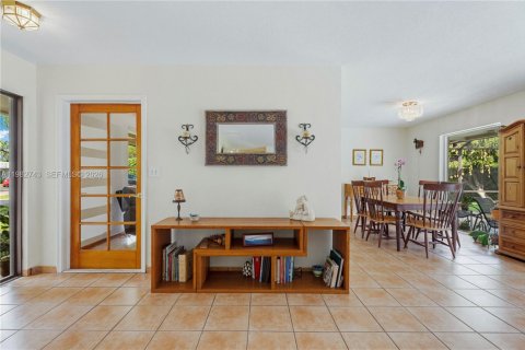 Купить виллу или дом в Пальметто-Бей, Флорида 5 спален, 199.93м2, № 2049725 - фото 6