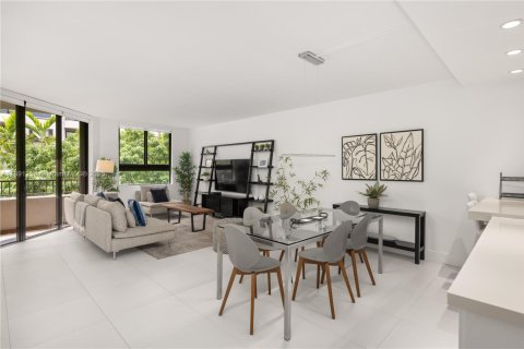 Condo in Key Biscayne, Florida, 3 bedrooms  № 2021592 - photo 23