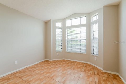 Villa ou maison à louer à Lake Mary, Floride: 3 chambres, 138.98 m2 № 2092023 - photo 12