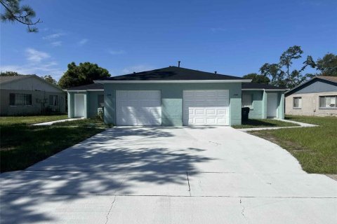 Apartamento en alquiler en Orlando, Florida, 3 dormitorios, 172.8 m2 № 1910924 - foto 1