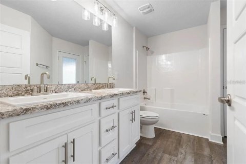 House in Palm Coast, Florida 4 bedrooms, 210.42 sq.m. № 2393575 - photo 5