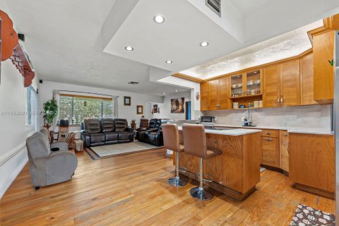 Casa en venta en Homestead, Florida, 3 dormitorios, 157.75 m2 № 1992199 - foto 7