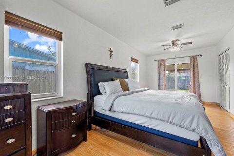 Casa en venta en Homestead, Florida, 3 dormitorios, 157.75 m2 № 1992199 - foto 21
