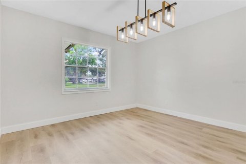 Villa ou maison à vendre à Maitland, Floride: 4 chambres, 230.58 m2 № 2236251 - photo 6
