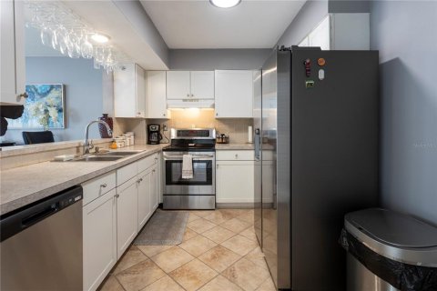 Condominio en venta en Saint Petersburg, Florida, 2 dormitorios, 100.52 m2 № 2103023 - foto 3