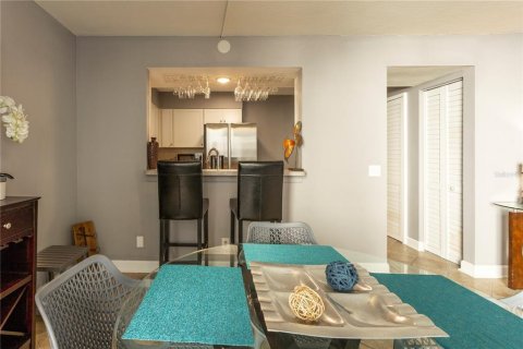 Condominio en venta en Saint Petersburg, Florida, 2 dormitorios, 100.52 m2 № 2103023 - foto 8
