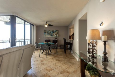 Condominio en venta en Saint Petersburg, Florida, 2 dormitorios, 100.52 m2 № 2103023 - foto 6