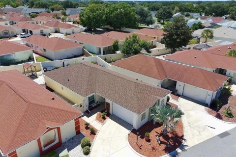 Villa ou maison à vendre à The Villages, Floride: 2 chambres, 101.64 m2 № 2342074 - photo 28
