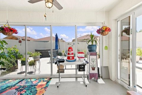 Villa ou maison à vendre à The Villages, Floride: 2 chambres, 101.64 m2 № 2342074 - photo 18
