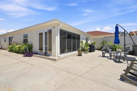 Villa ou maison à vendre à The Villages, Floride: 2 chambres, 101.64 m2 № 2342074 - photo 21