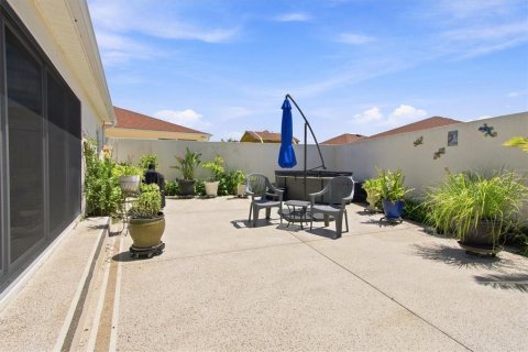 Villa ou maison à vendre à The Villages, Floride: 2 chambres, 101.64 m2 № 2342074 - photo 20