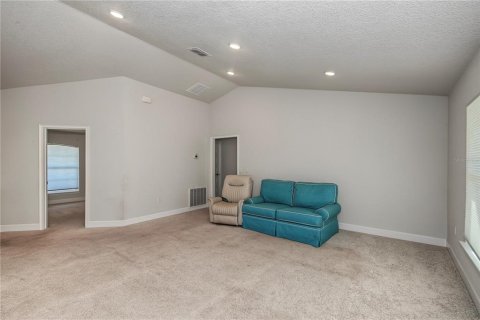 Villa ou maison à louer à Ocala, Floride: 4 chambres, 163.04 m2 № 2398453 - photo 7