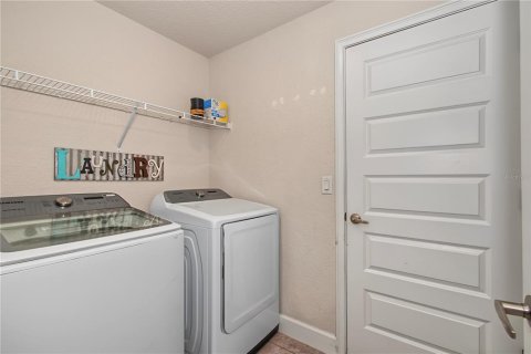 Villa ou maison à louer à Ocala, Floride: 4 chambres, 163.04 m2 № 2398453 - photo 17