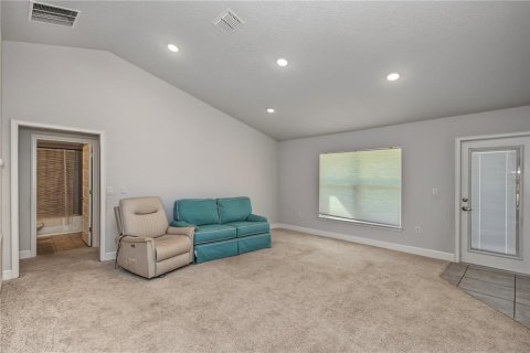 Villa ou maison à louer à Ocala, Floride: 4 chambres, 163.04 m2 № 2398453 - photo 8