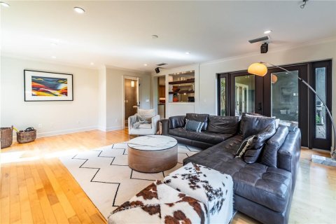 Casa en venta en Orlando, Florida, 4 dormitorios, 242.47 m2 № 2381004 - foto 16