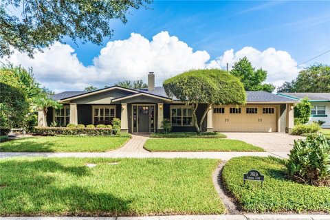 Casa en Orlando, Florida 4 dormitorios, 242.47 m2 № 2381004