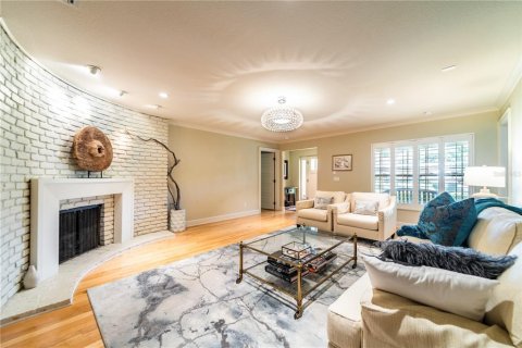 Casa en venta en Orlando, Florida, 4 dormitorios, 242.47 m2 № 2381004 - foto 11