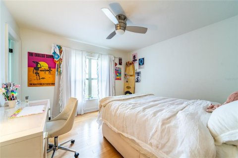 Casa en venta en Orlando, Florida, 4 dormitorios, 242.47 m2 № 2381004 - foto 29