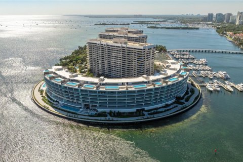 Condo in Miami, Florida, 3 bedrooms  № 2053093 - photo 30
