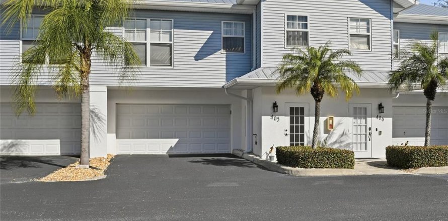 Touwnhouse à Rotonda, Floride 2 chambres, 106 m2 № 2095455