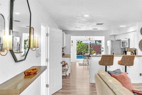 Casa en venta en Dania Beach, Florida, 4 dormitorios, 124.67 m2 № 2002361 - foto 6