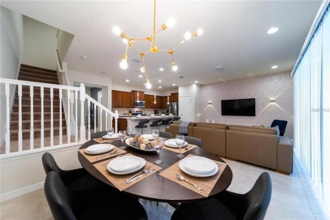 Touwnhouse à vendre à Kissimmee, Floride: 5 chambres, 210.24 m2 № 2433687 - photo 26