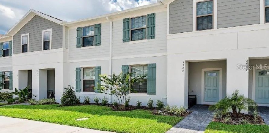 Touwnhouse à Kissimmee, Floride 5 chambres, 210.24 m2 № 2433687