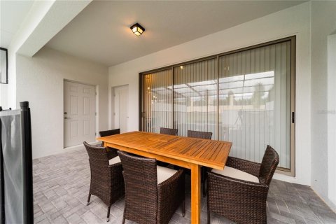 Touwnhouse à vendre à Kissimmee, Floride: 5 chambres, 210.24 m2 № 2433687 - photo 7