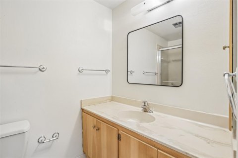 Copropriété à louer à Saint Petersburg, Floride: 2 chambres, 109.16 m2 № 2402932 - photo 11