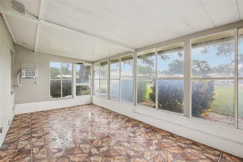 Copropriété à louer à Saint Petersburg, Floride: 2 chambres, 109.16 m2 № 2402932 - photo 18