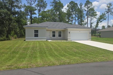 Villa ou maison à Ocala, Floride 4 chambres, 146.79 m2 № 2416539