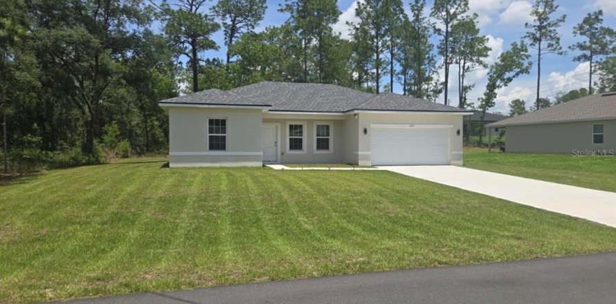 Villa ou maison à Ocala, Floride 4 chambres, 146.79 m2 № 2416539