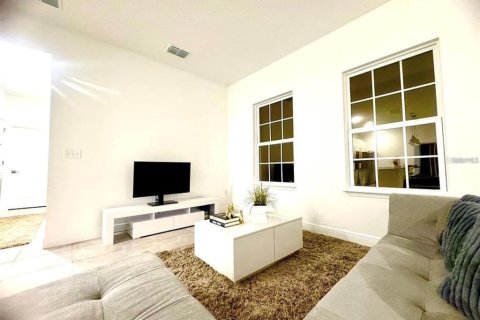 Villa ou maison à vendre à Ocala, Floride: 4 chambres, 146.79 m2 № 2416539 - photo 2