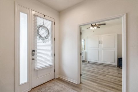 House in Palmetto, Florida 3 bedrooms, 215.16 sq.m. № 2400341 - photo 7