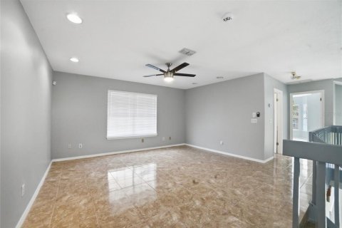 Villa ou maison à vendre à Apopka, Floride: 4 chambres, 270.44 m2 № 2131218 - photo 15