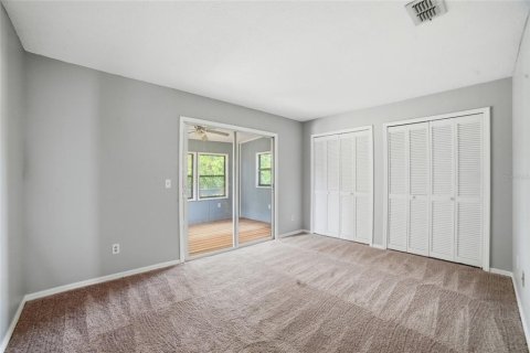 Villa ou maison à vendre à Apopka, Floride: 4 chambres, 270.44 m2 № 2131218 - photo 17