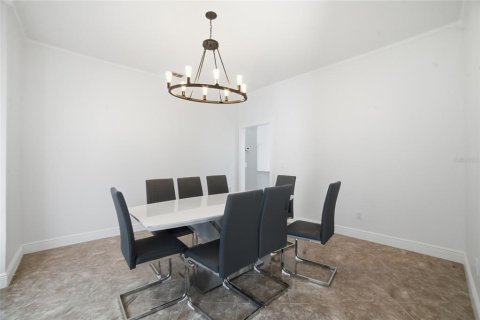Villa ou maison à vendre à Apopka, Floride: 4 chambres, 270.44 m2 № 2131218 - photo 3