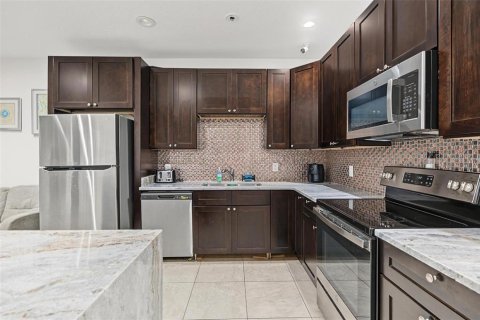 Immobilier commercial à vendre à Tampa, Floride: 1114.83 m2 № 2425809 - photo 28