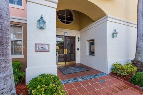 Купить кондоминиум в Авентура, Флорида 1 спальня, 69.68м2, № 1998432 - фото 2