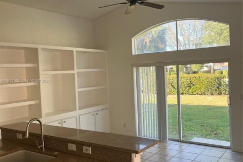 Casa en alquiler en Lake Worth, Florida, 3 dormitorios, 187.66 m2 № 2025358 - foto 6
