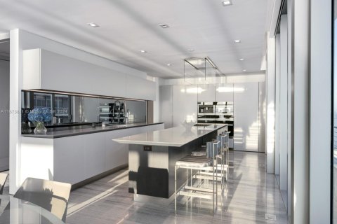 Купить кондоминиум в Майами-Бич, Флорида 3 спальни, 351.45м2, № 1941858 - фото 15