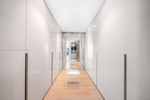 Купить кондоминиум в Майами-Бич, Флорида 3 спальни, 351.45м2, № 1941858 - фото 19