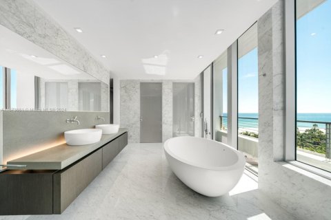 Купить кондоминиум в Майами-Бич, Флорида 3 спальни, 351.45м2, № 1941858 - фото 7